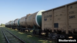 Кобахидзе поручил обеспечить бесплатный транзит азербайджанского топлива в Армению Кобахидзе поручил обеспечить бесплатный транзит азербайджанского топлива в Армению