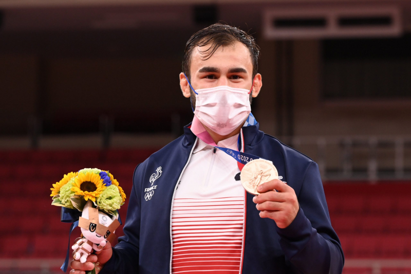 Уроженец Грузии завоевал для сборной Франции первую медаль на Олимпиаде