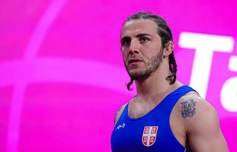 Грузинский борец Зура Датунашвили выиграл бронзовую медаль от имени Сербии  