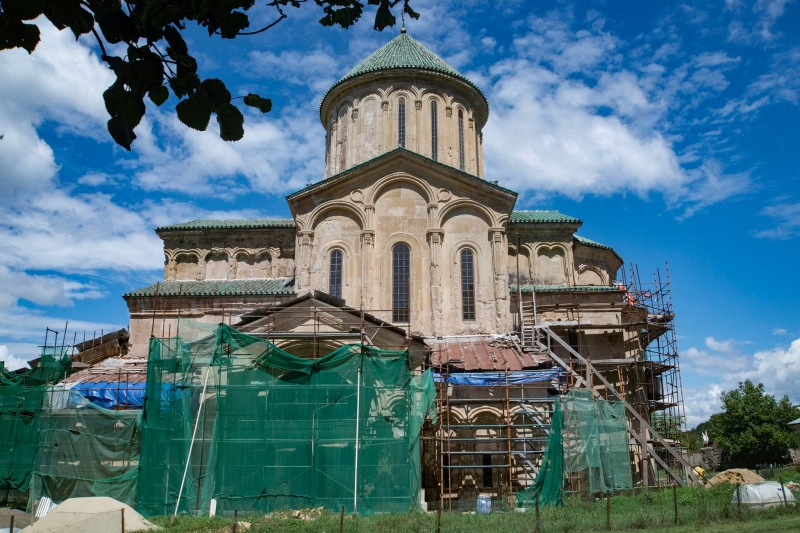 Комитет ЮНЕСКО: Монастырский комплекс Гелати пострадал из-за неправильной реставрации