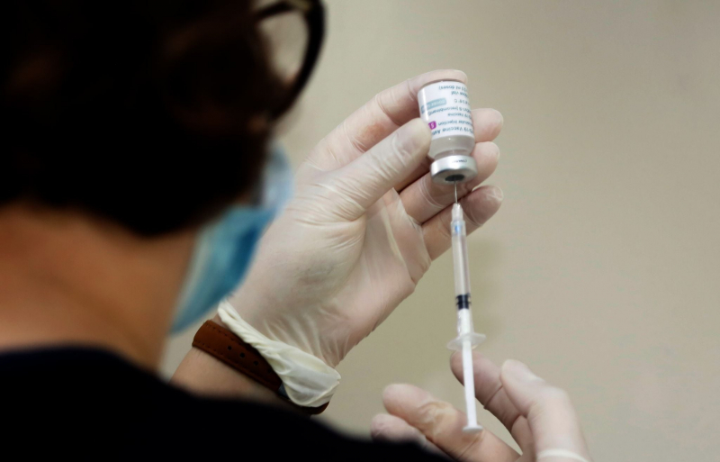 Специалисты не верят, что в Грузии до конца года вакцинируют 80% населения  