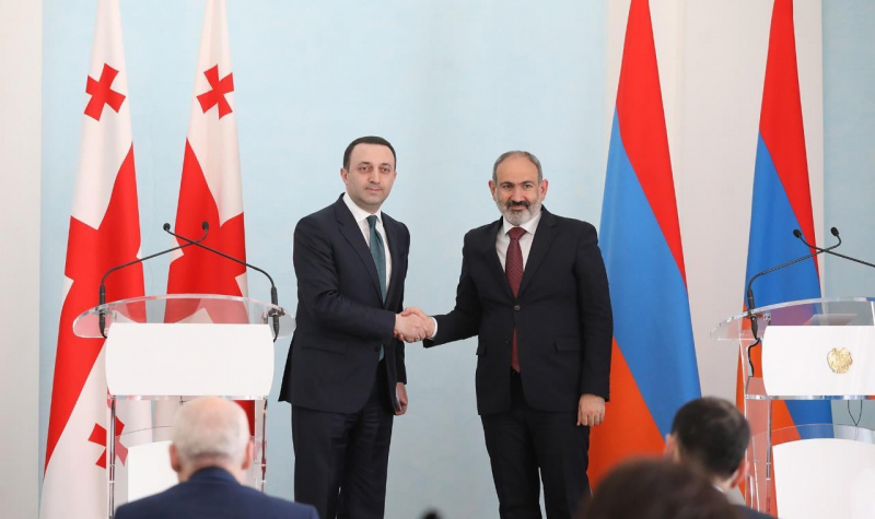 Тбилиси 8 сентября посетит премьер-министр Армении Никол Пашинян
