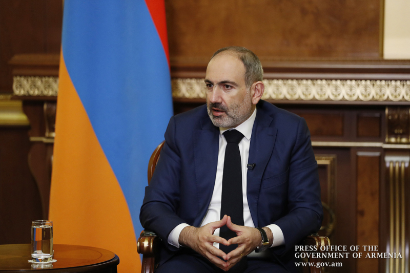 В Тбилиси прибыл  премьер-министр Армении