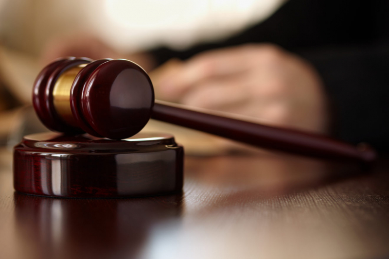 Суд оставил в заключении жителя Грузии, обвиняемого в изнасиловании внучки