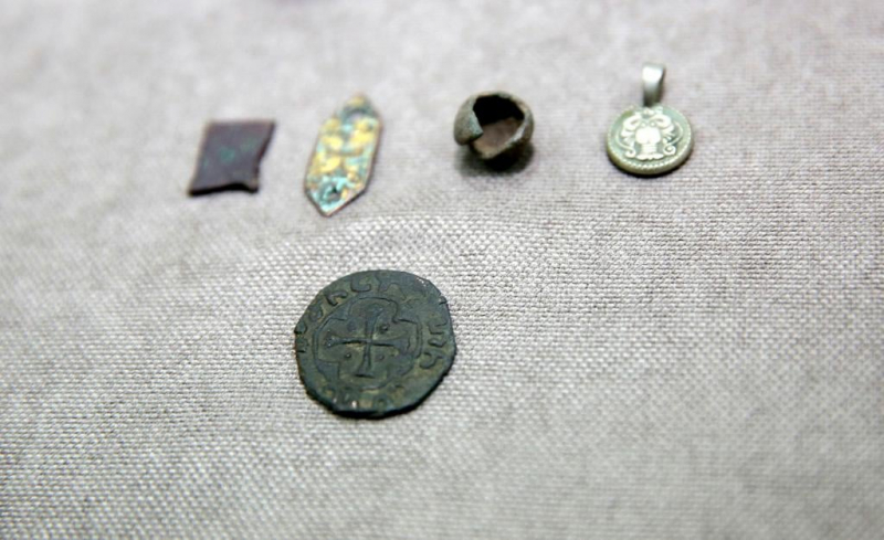 Во время расследования в Грузии обнаружили уникальную монету эпохи Давида Строителя. ФОТО 