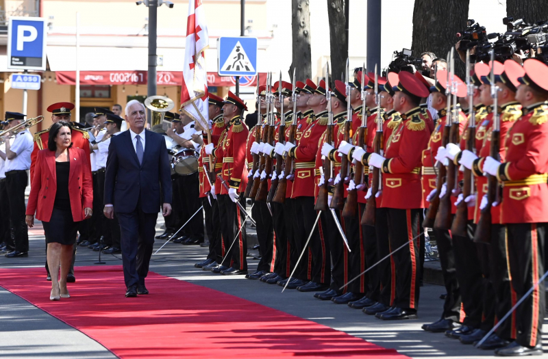 Президент Армении начал официальный визит в Грузию