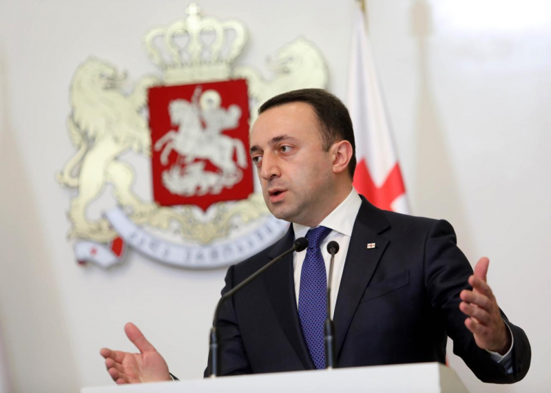 Премьер Грузии назвал оскорбительной и иррациональной резолюцию Европарламента