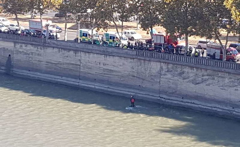 В Тбилиси упавшая в реку женщина скончалась в «скорой»