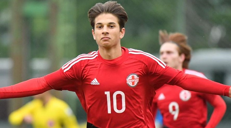 The Guardian назвала грузинского футболиста среди 60 лучших в мире молодых талантов  