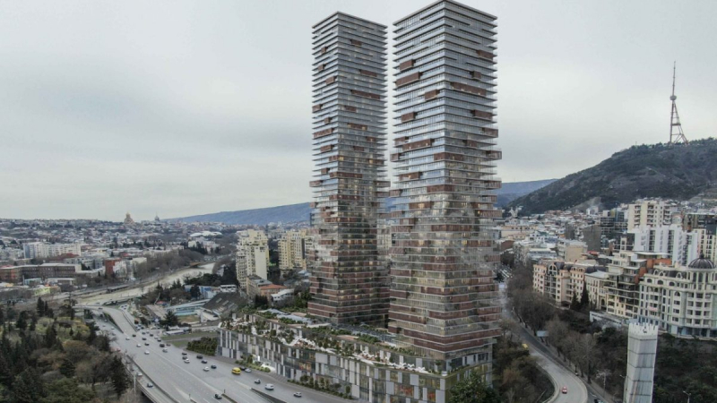 Фонд «Карту» планирует построить в Тбилиси две башни в 65 этажей возле старого бассейна «Лагуна Вере»