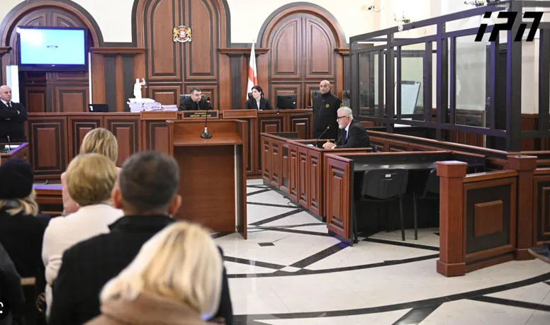 Тбилисский суд отложил слушания по обвинению Саакашвили в превышении служебных полномочий