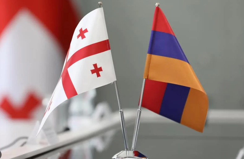 Грузинский Рустави и армянский Иджеван теперь друзья – мэры городов подписали меморандум