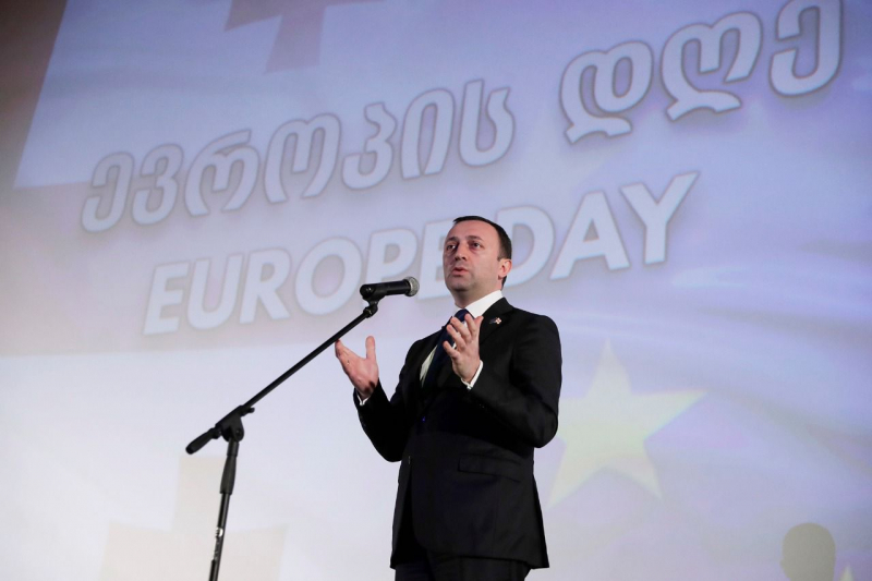 Гарибашвили сегодня заявит на саммите, что Грузия заслужила статус кандидита в ЕС
