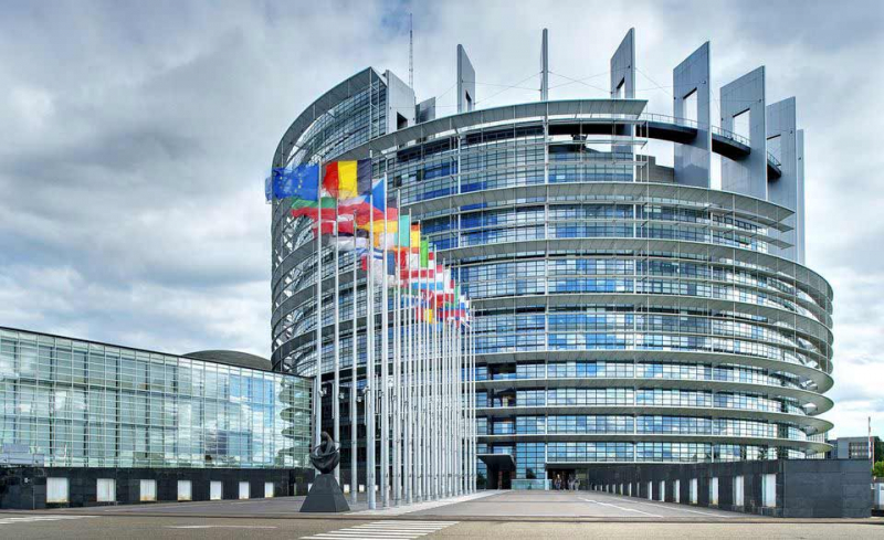 Депутаты Европарламента призвали отправить Саакашвили на лечение в ЕС