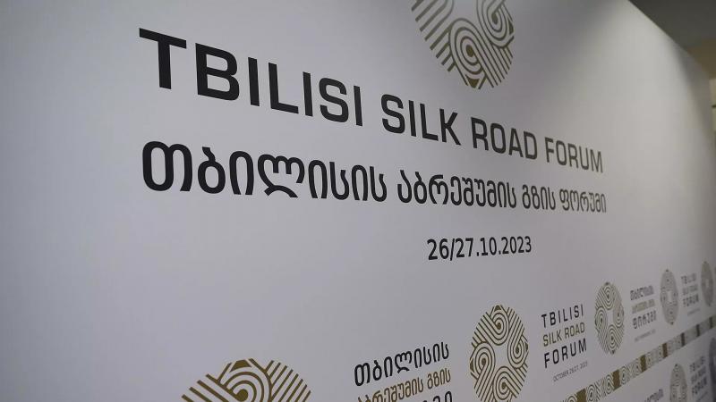 Премьер-министров Азербайджана и Армении ждут в Тбилиси на Форуме шелкового пути