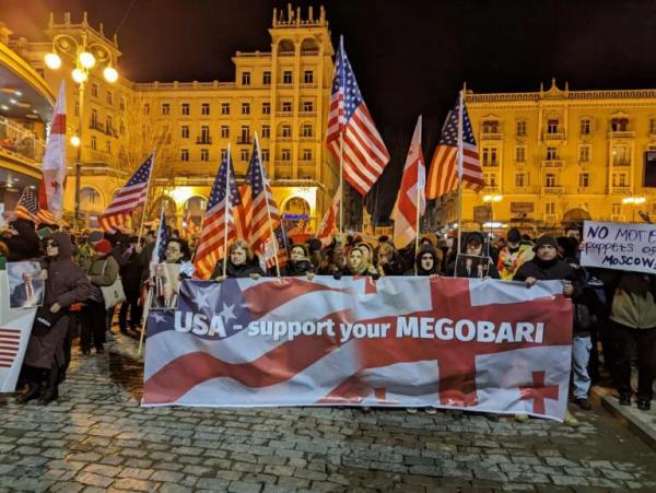 Политики реагируют на принятие закона MEGOBARI в Палате представителей США