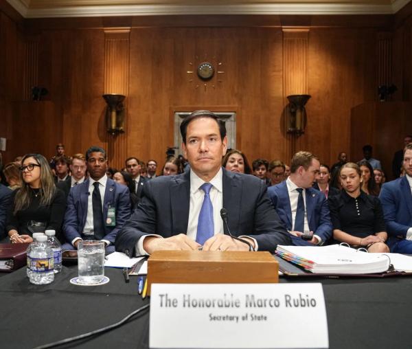 Госсекретарь США называет «Грузинскую мечту» «антиамериканским правительством» и предупреждает о последствиях